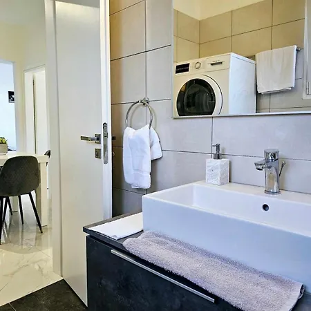 Dream Luxury & Apartment