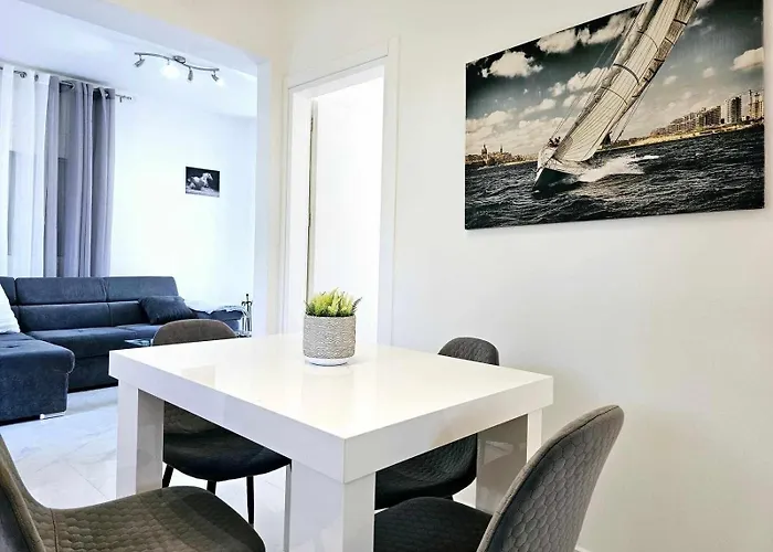 Dream Luxury & Pastida